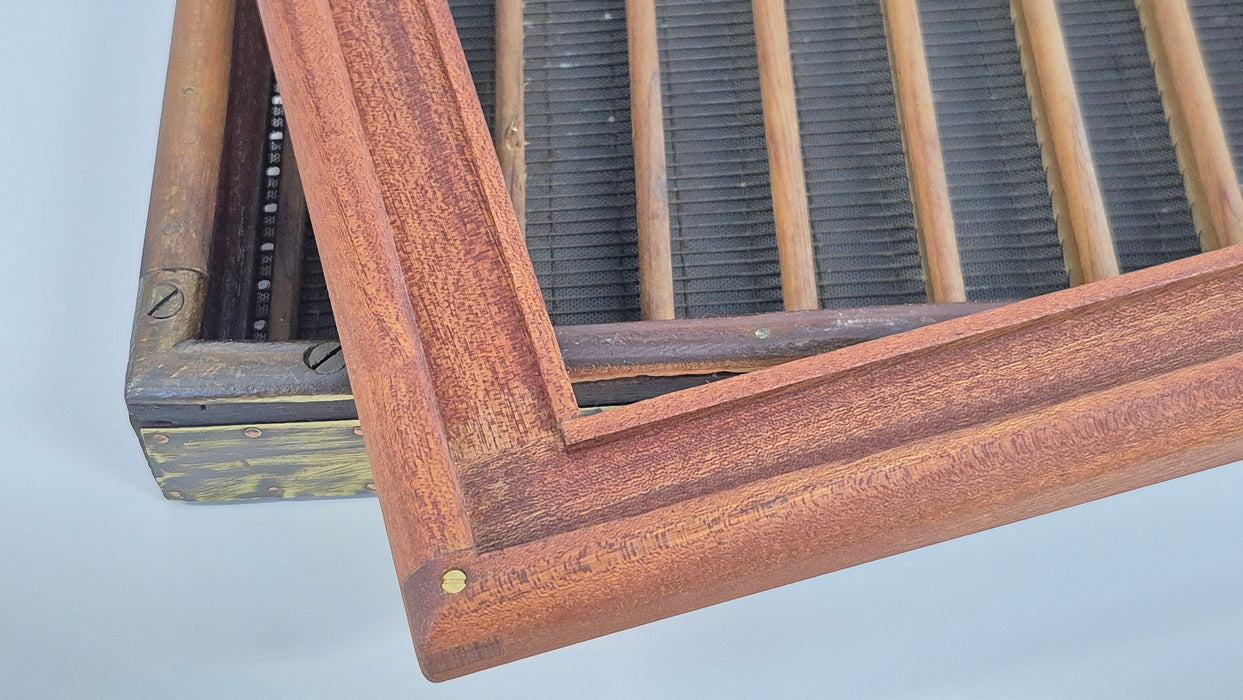 Historisches klassisches Schöpfsieb aus Großbritannien, Vellin, 49,4 x 42,1 cm